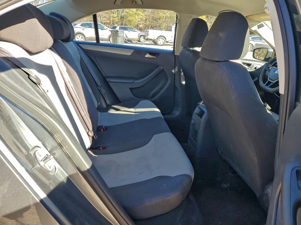 2017 VOLKSWAGEN JETTA S photo 19