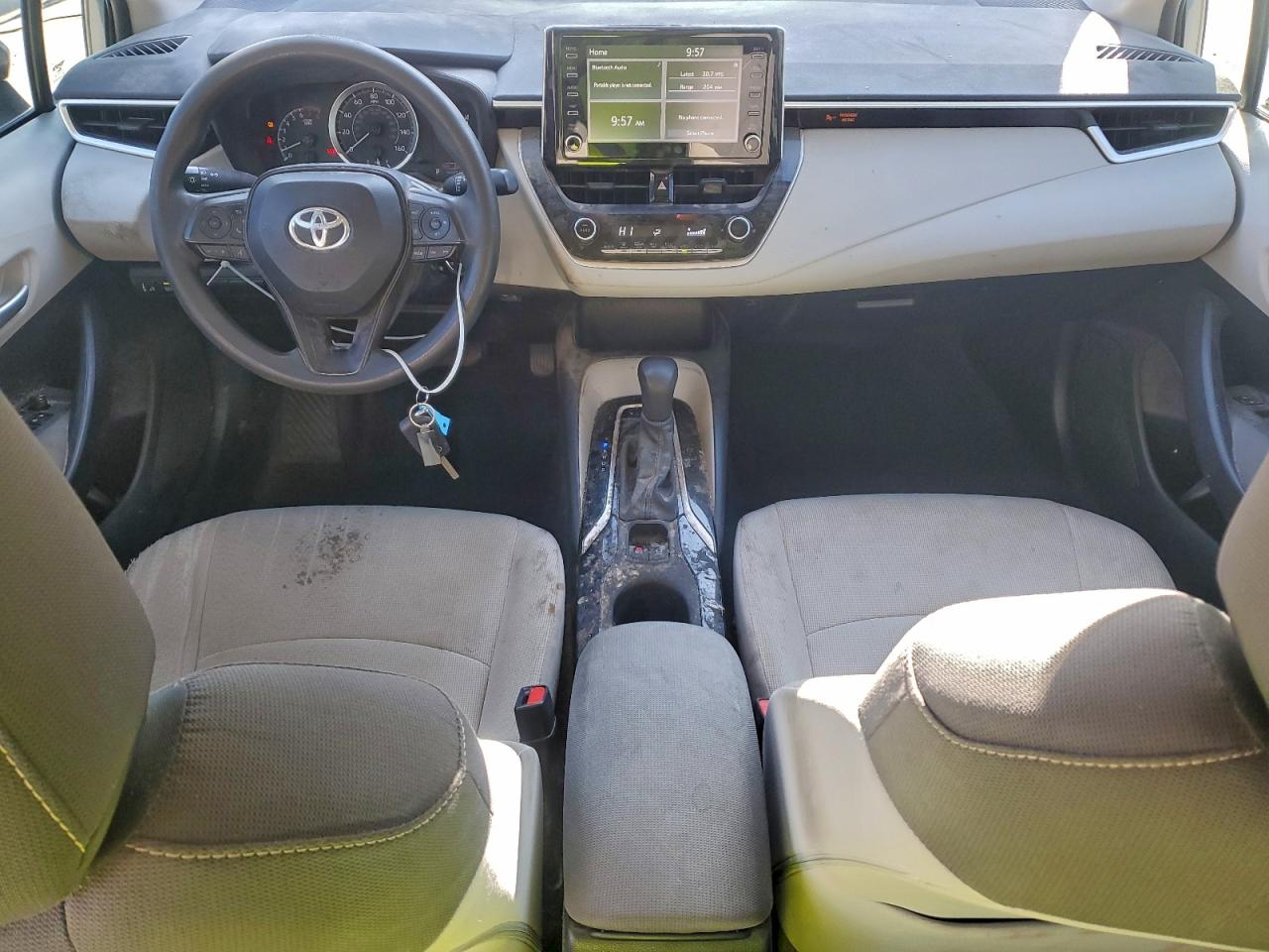 2020 TOYOTA COROLLA LE photo 8