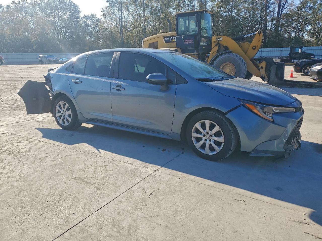 2020 TOYOTA COROLLA LE photo 4