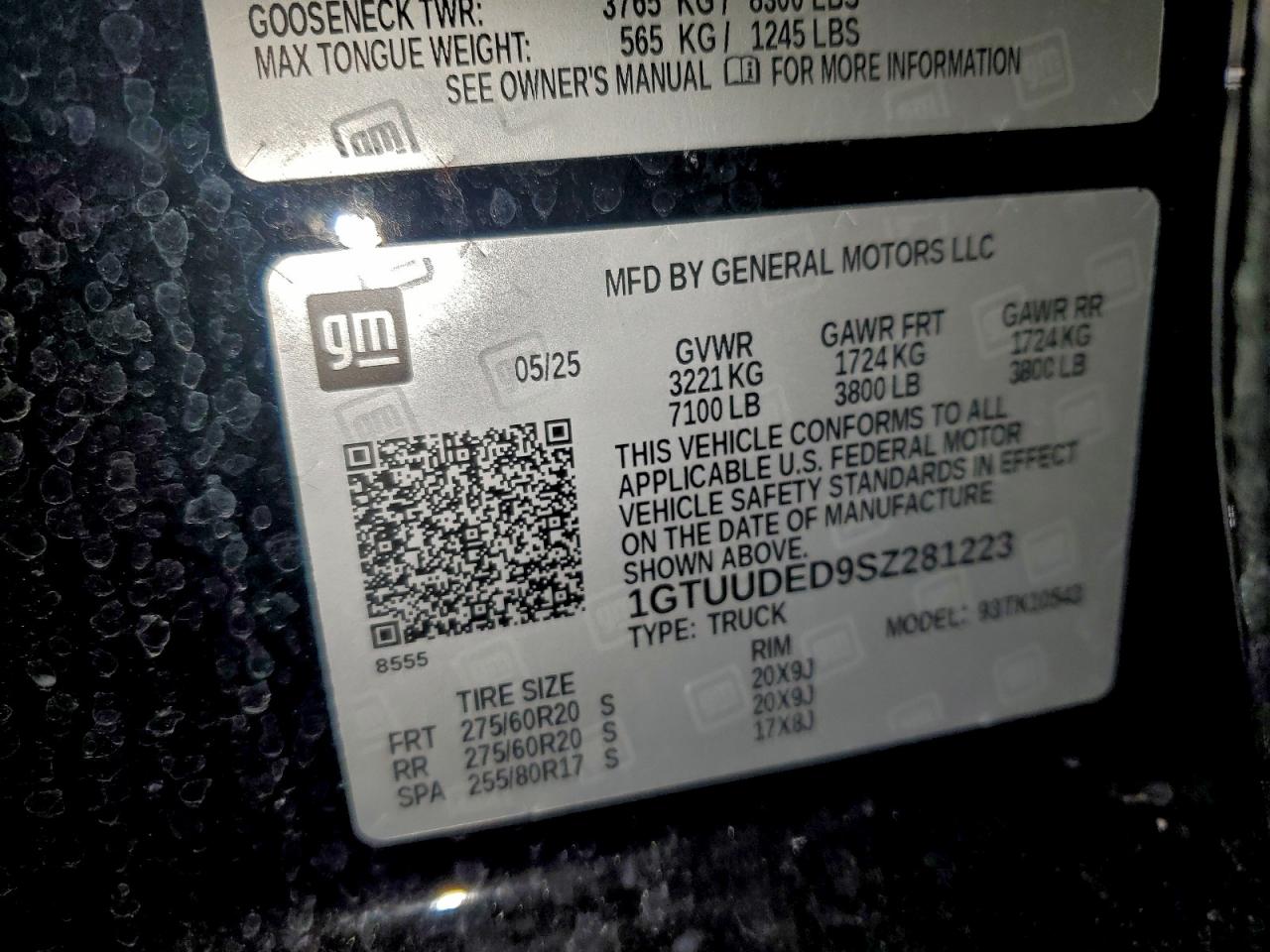 2025 GMC SIERRA K1500 SLT photo 12
