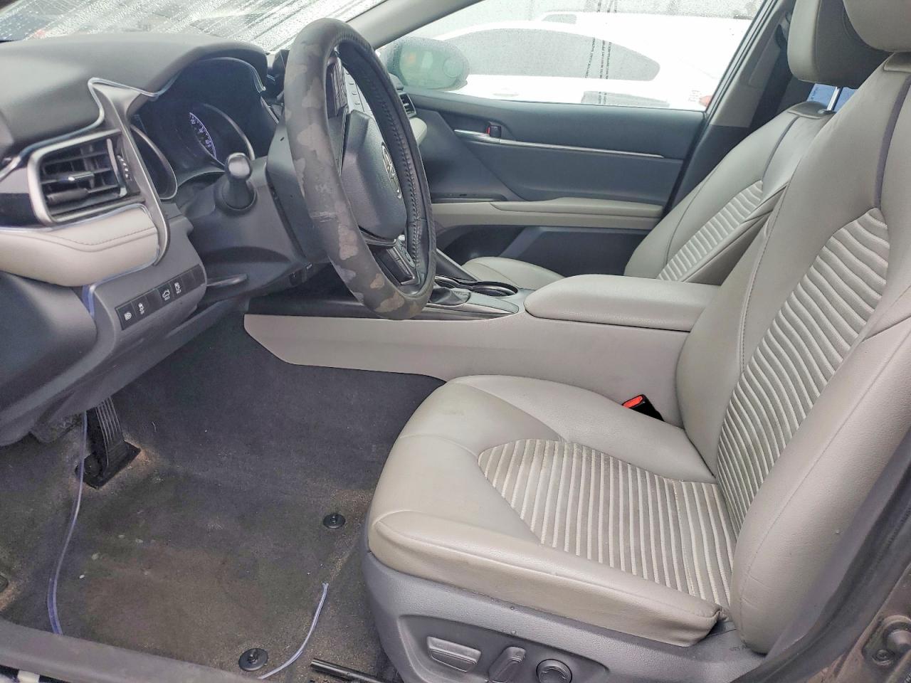 2021 TOYOTA CAMRY photo 13