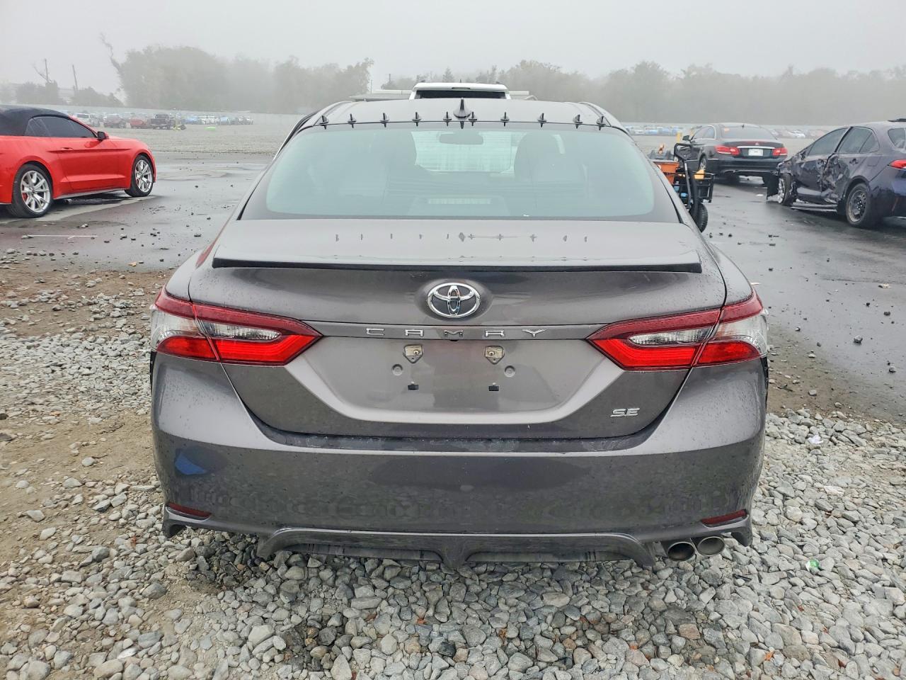 2021 TOYOTA CAMRY photo 11