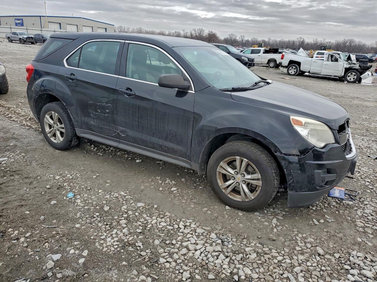 2014 CHEVROLET EQUINOX LS photo 4