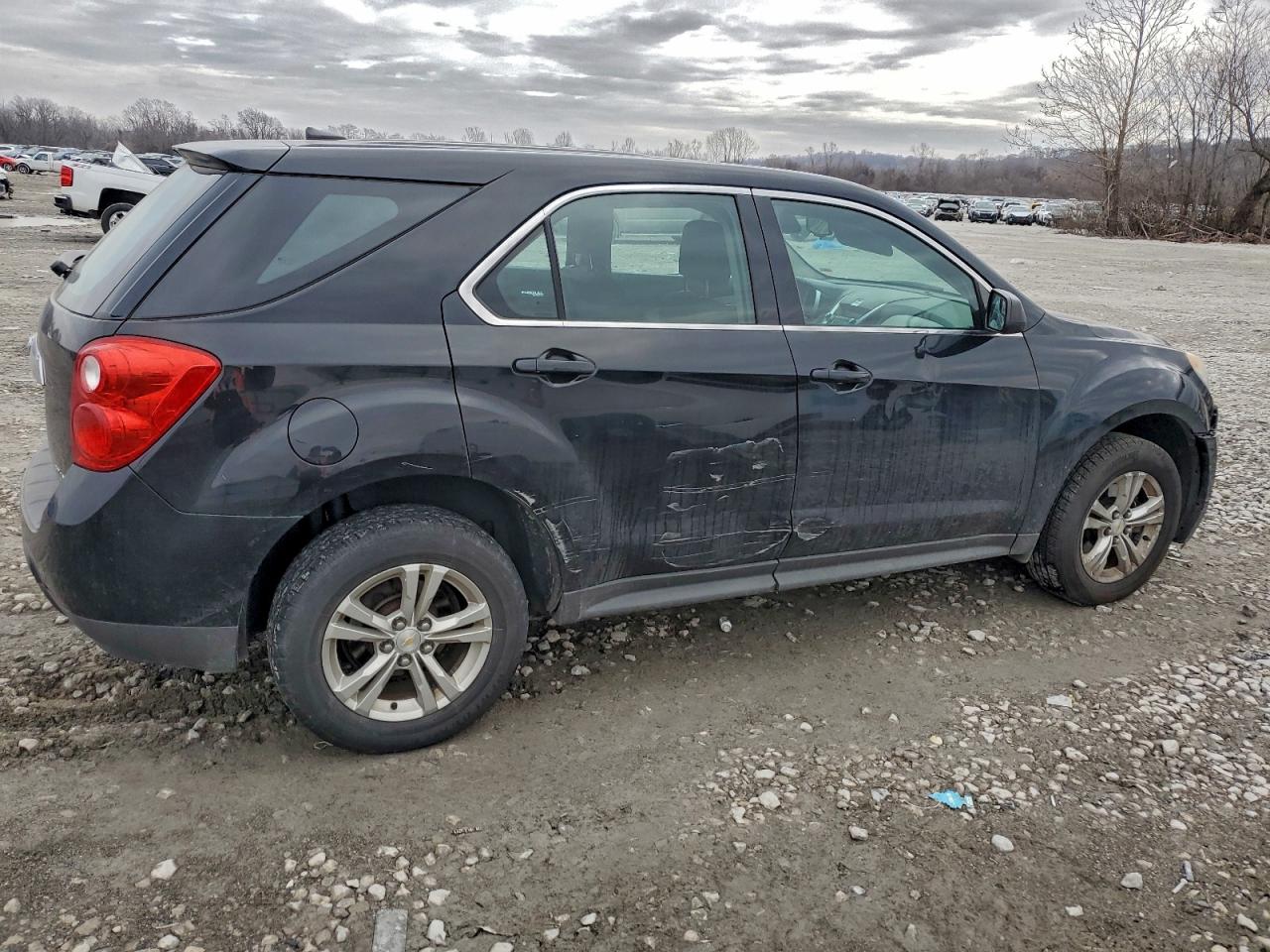 2014 CHEVROLET EQUINOX LS photo 3