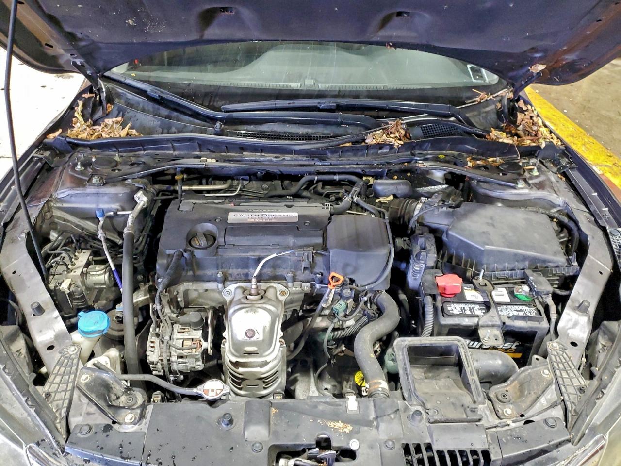 2015 HONDA ACCORD SPORT photo 21