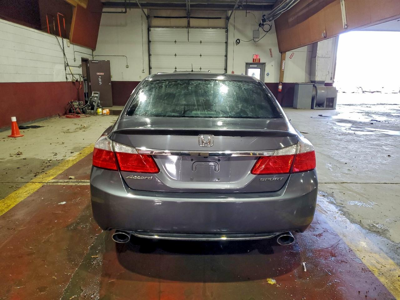 2015 HONDA ACCORD SPORT photo 11