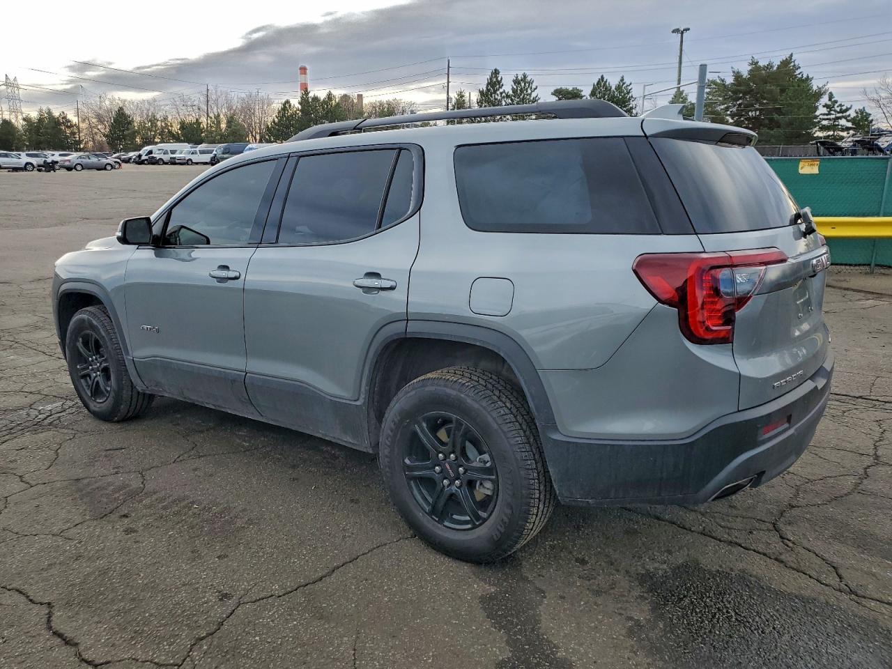 2023 GMC ACADIA AT4 photo 3