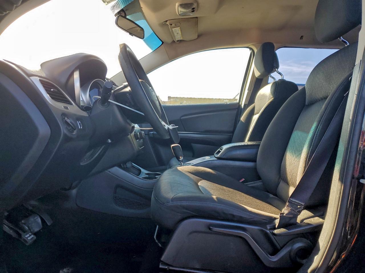2015 DODGE JOURNEY SE photo 19