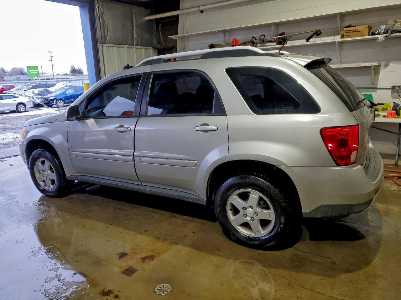 2007 PONTIAC TORRENT photo 4