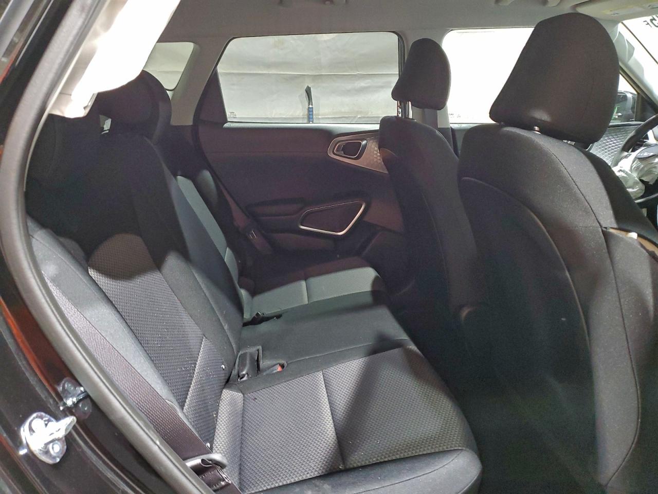 2025 KIA SOUL LX photo 11