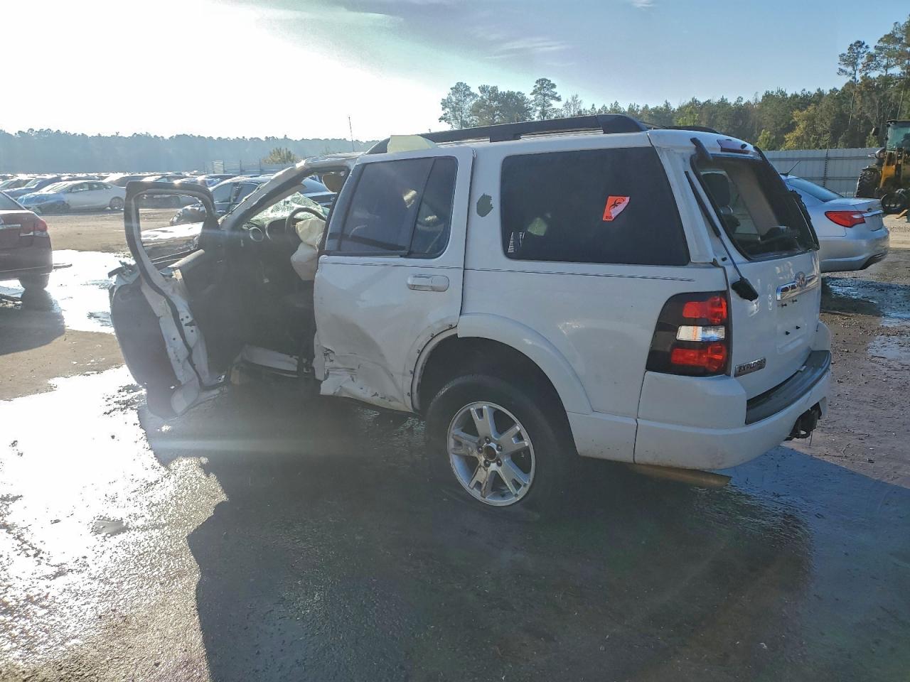 2010 FORD EXPLORER XLT photo 2