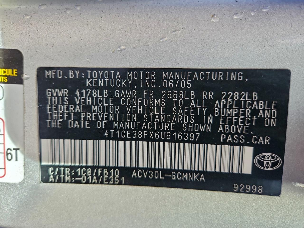 2006 TOYOTA CAMRY SOLARA SE photo 37