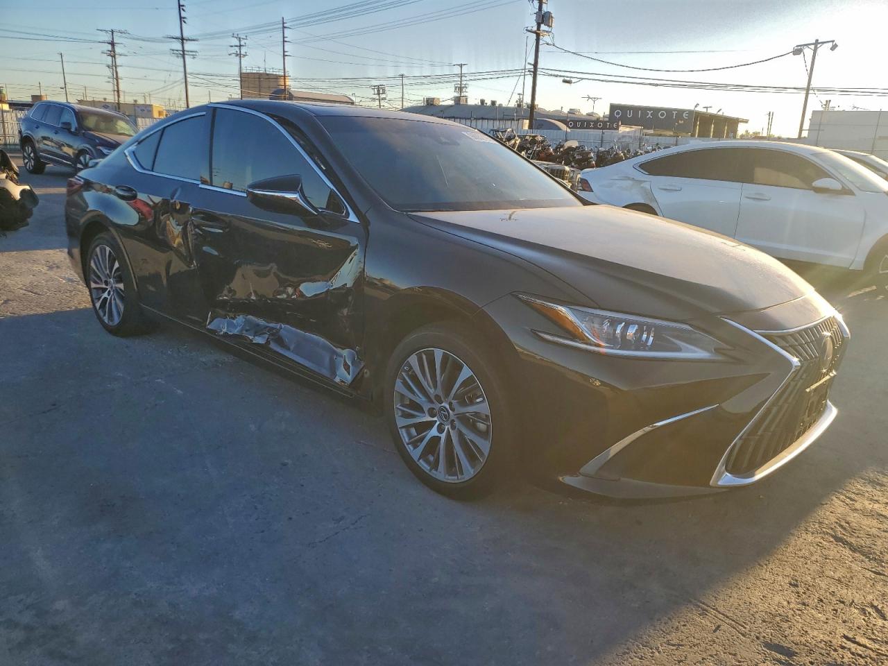 2024 LEXUS ES 300H BASE photo 4