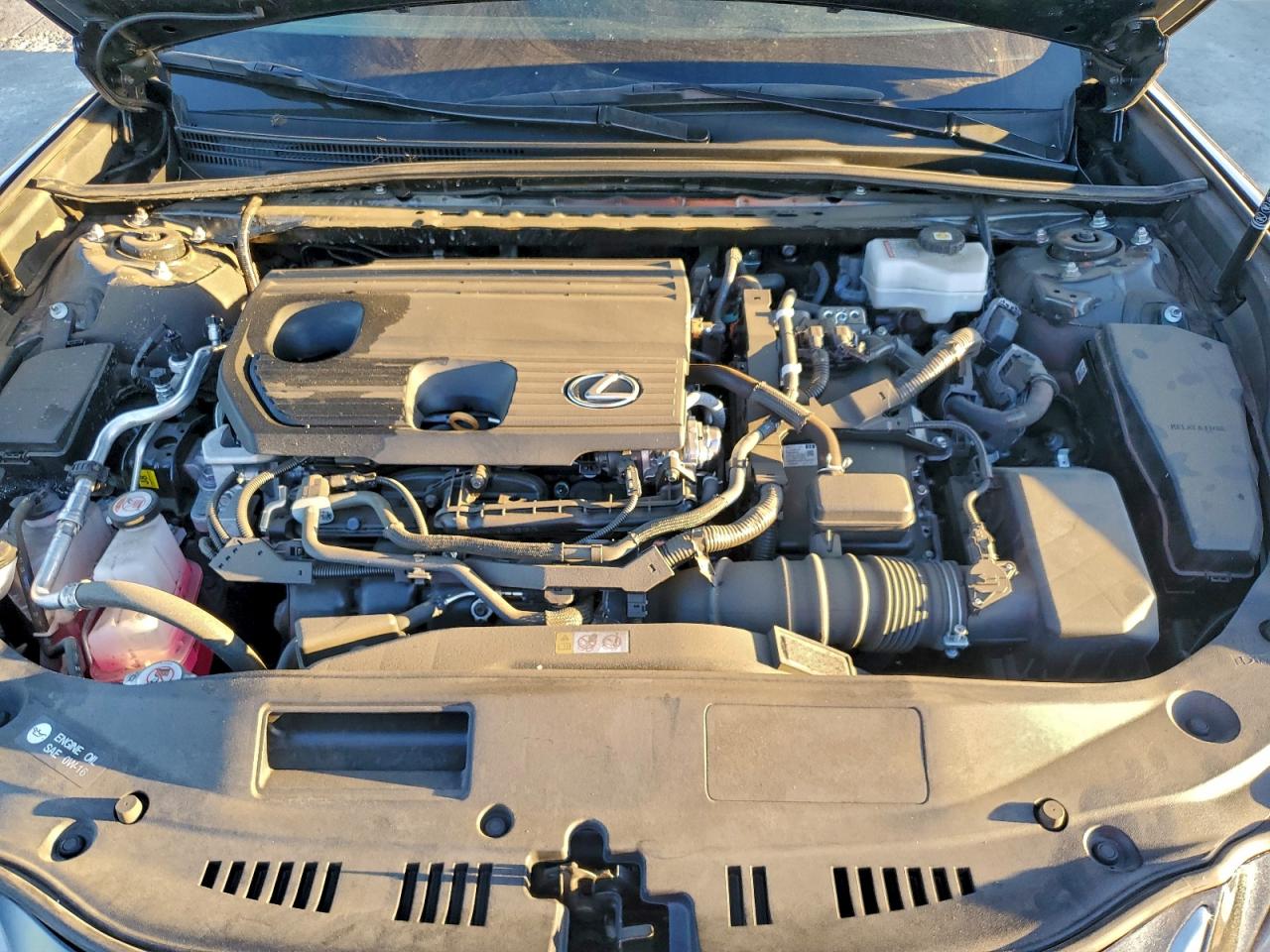 2024 LEXUS ES 300H BASE photo 11