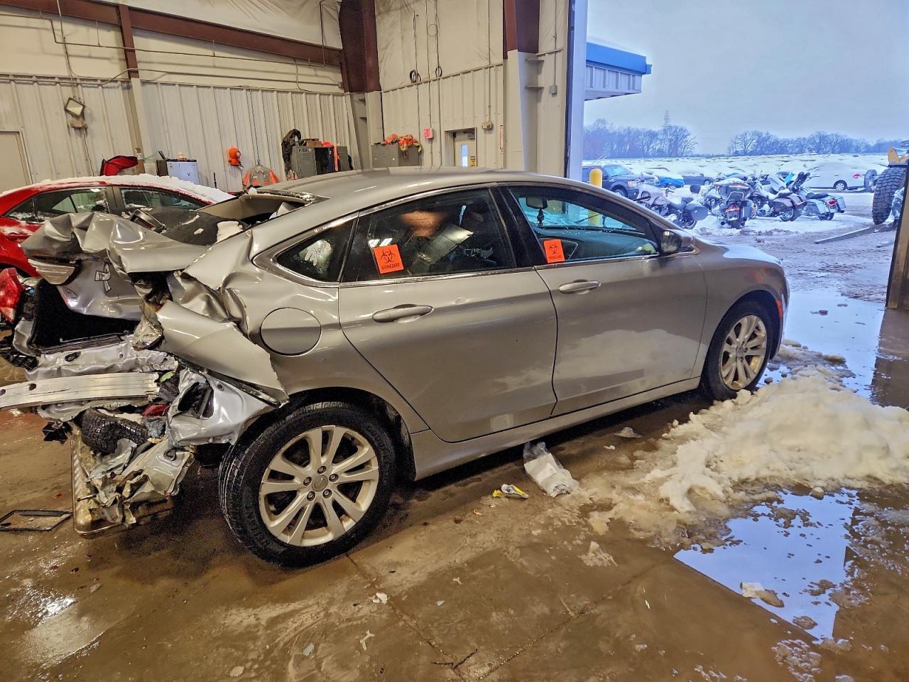 2016 CHRYSLER 200 LIMITED photo 5