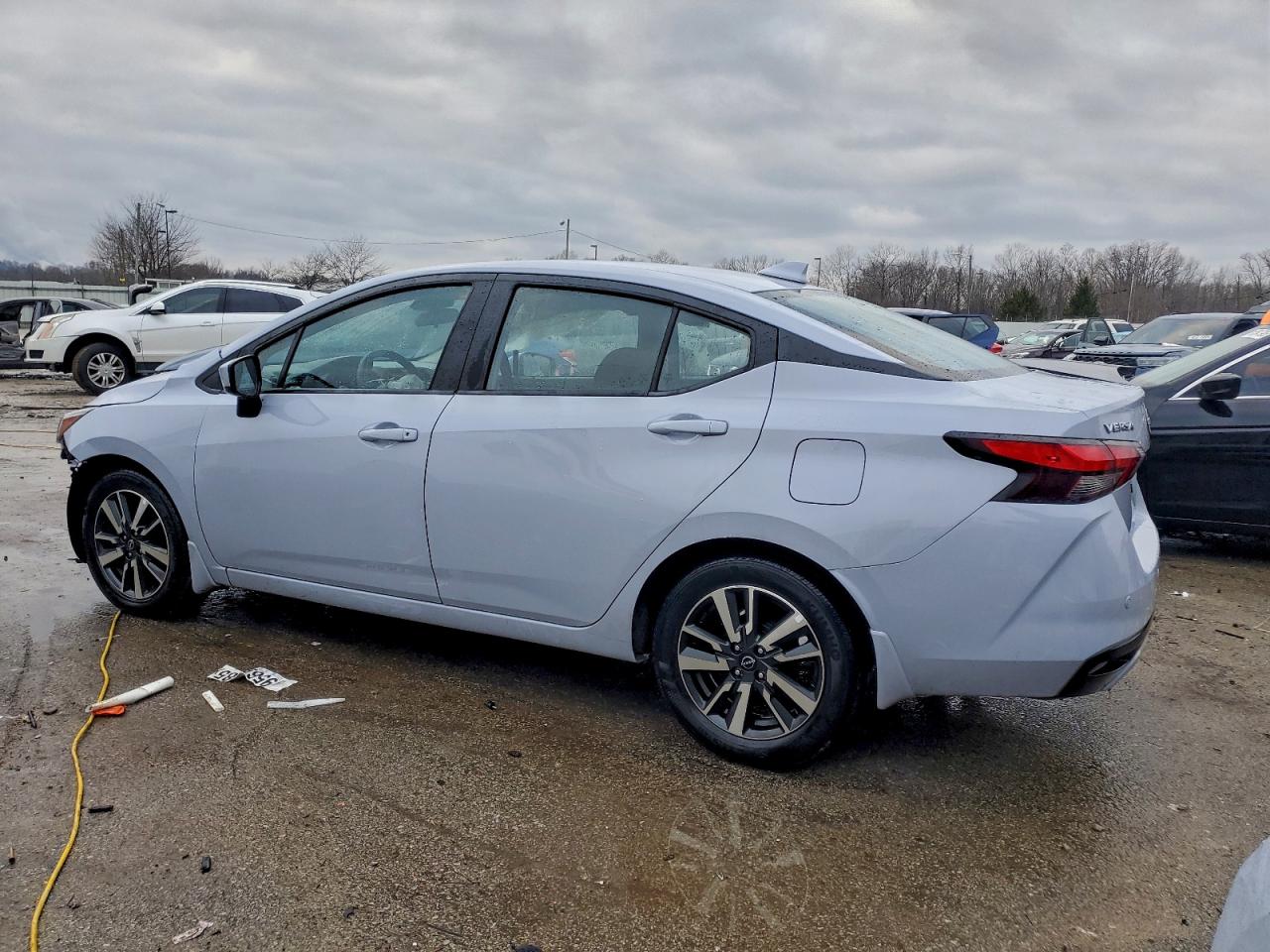 2024 NISSAN VERSA SV photo 2