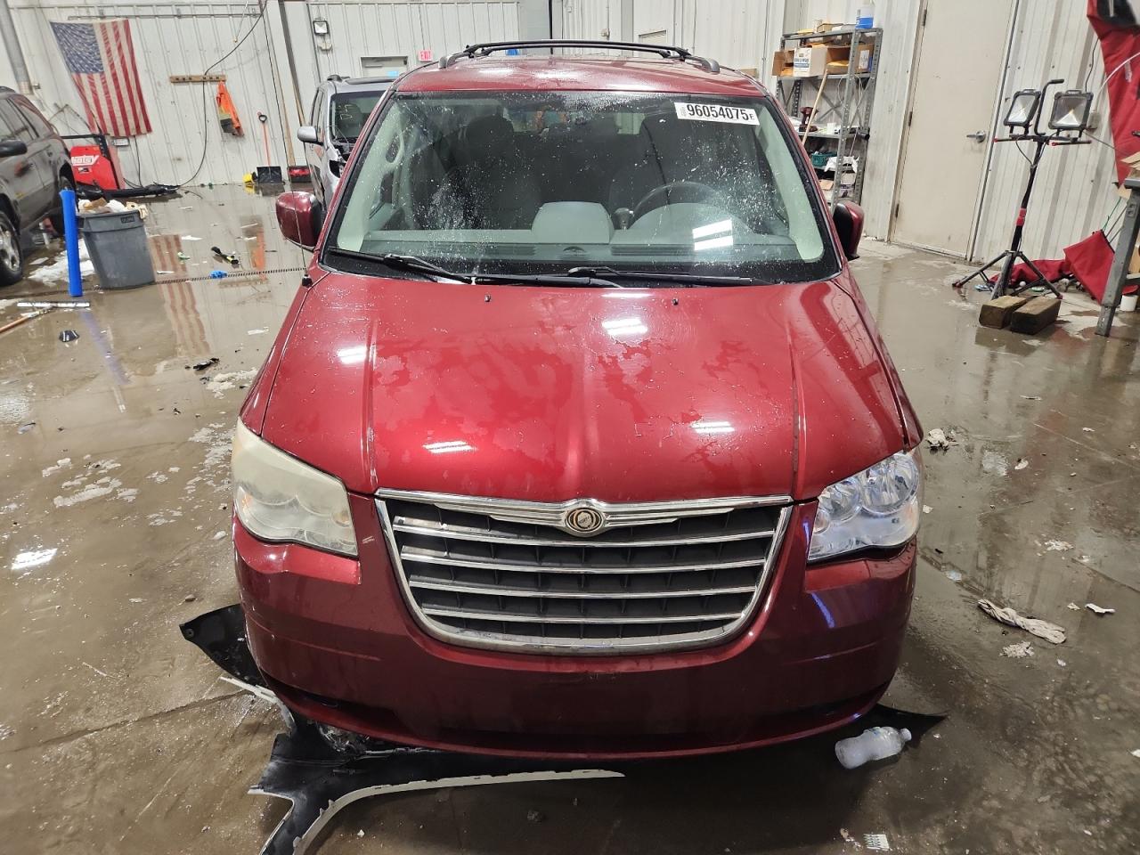 2010 CHRYSLER TOWN & COUNTRY TOURING photo 7