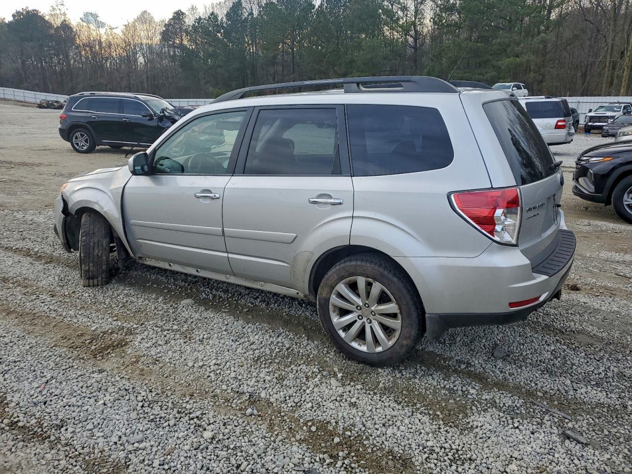 2011 SUBARU FORESTER 2.5X PREMIUM photo 3