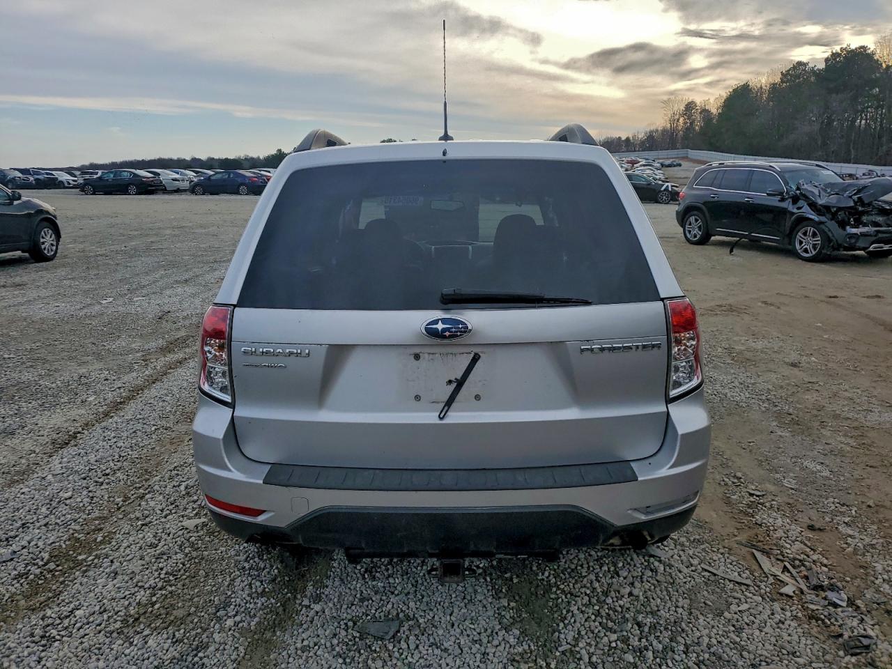 2011 SUBARU FORESTER 2.5X PREMIUM photo 11