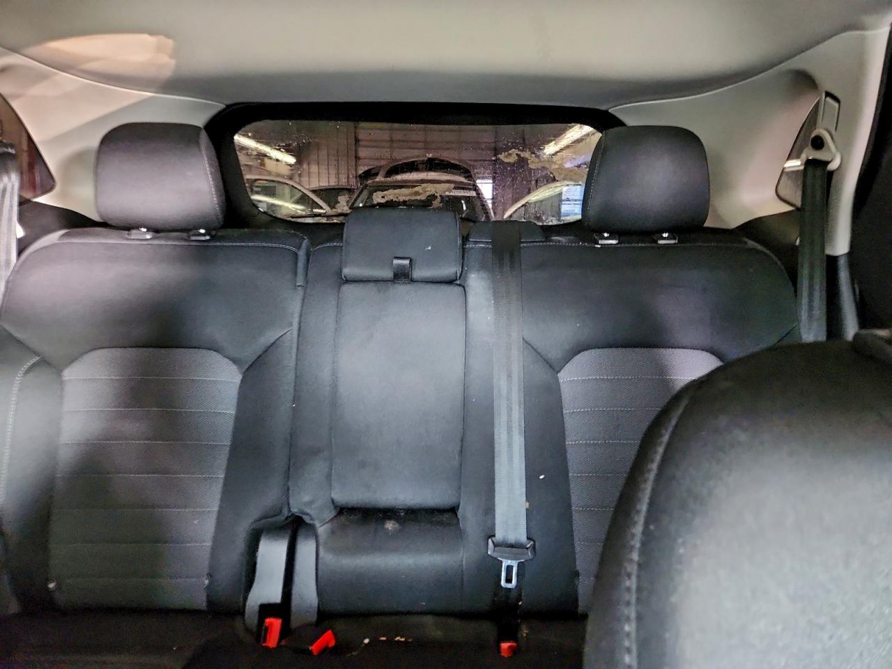 2017 FORD EDGE SE photo 19