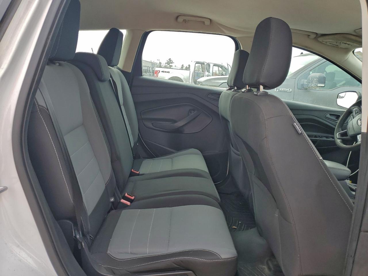 2018 FORD ESCAPE S photo 21