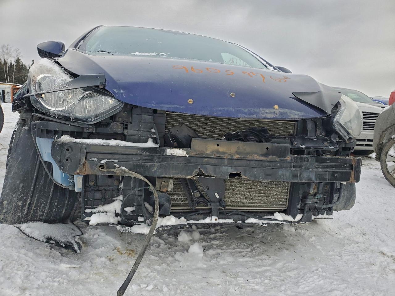 2013 HYUNDAI ELANTRA GLS photo 12