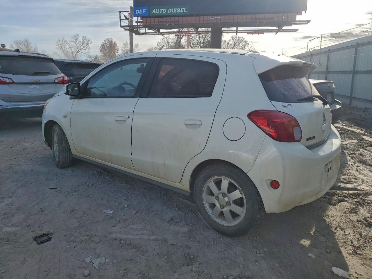 2014 MITSUBISHI MIRAGE ES photo 3