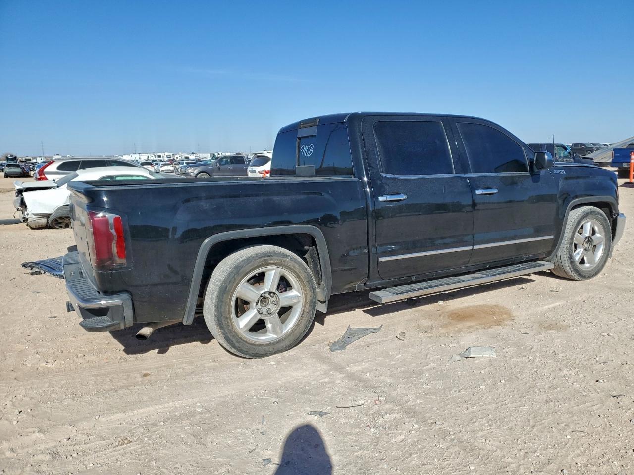 2017 GMC SIERRA K1500 SLT photo 3