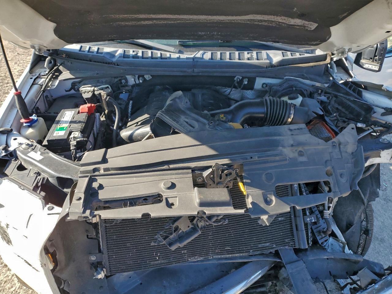 2015 FORD F150 SUPERCREW photo 11