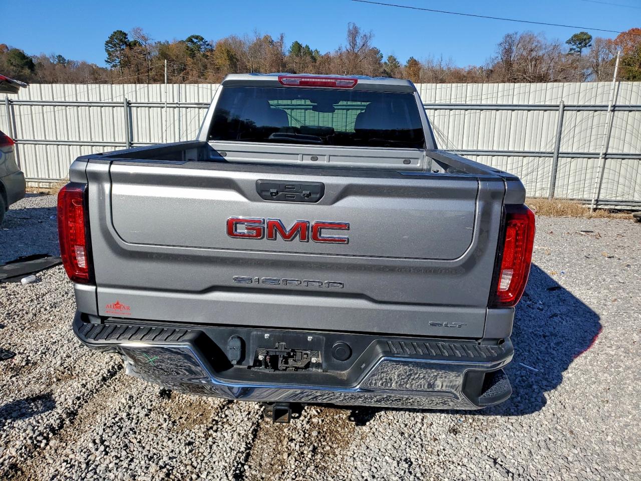 2025 GMC SIERRA C1500 SLT photo 6
