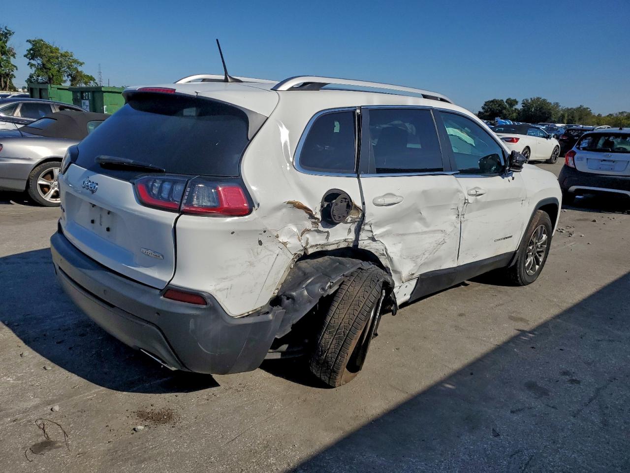 2019 JEEP CHEROKEE LATITUDE PLUS photo 3