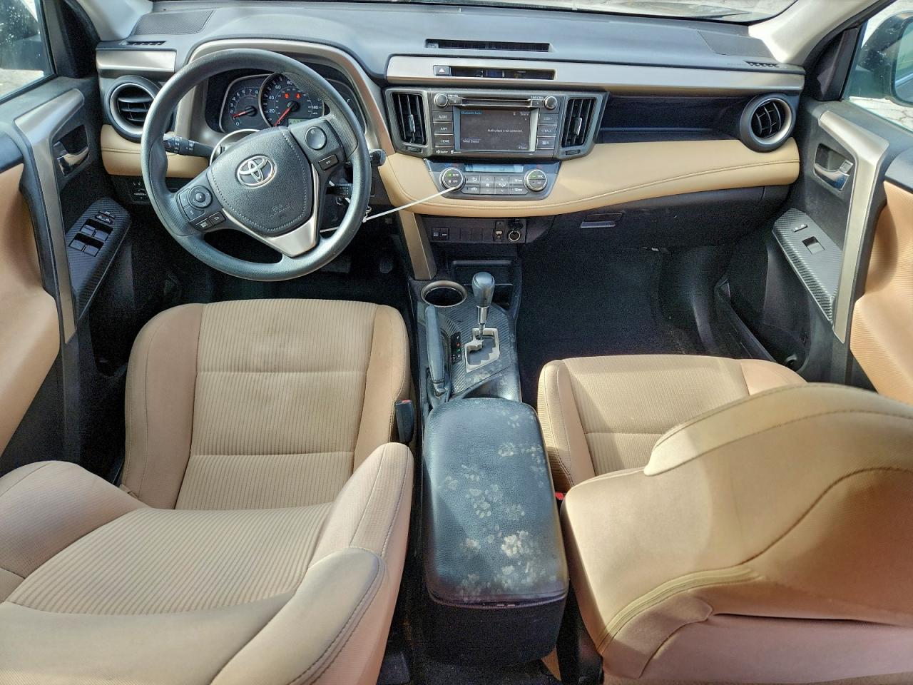 2015 TOYOTA RAV4 XLE photo 22