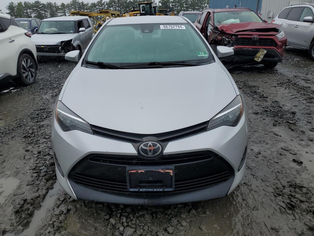 2019 TOYOTA COROLLA L photo 9