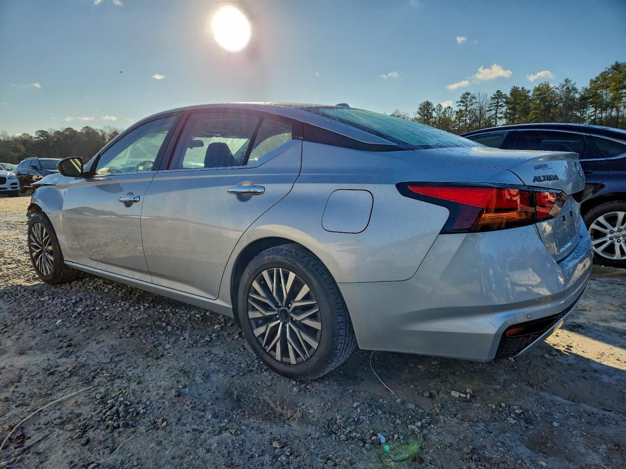 2024 NISSAN ALTIMA SV photo 3