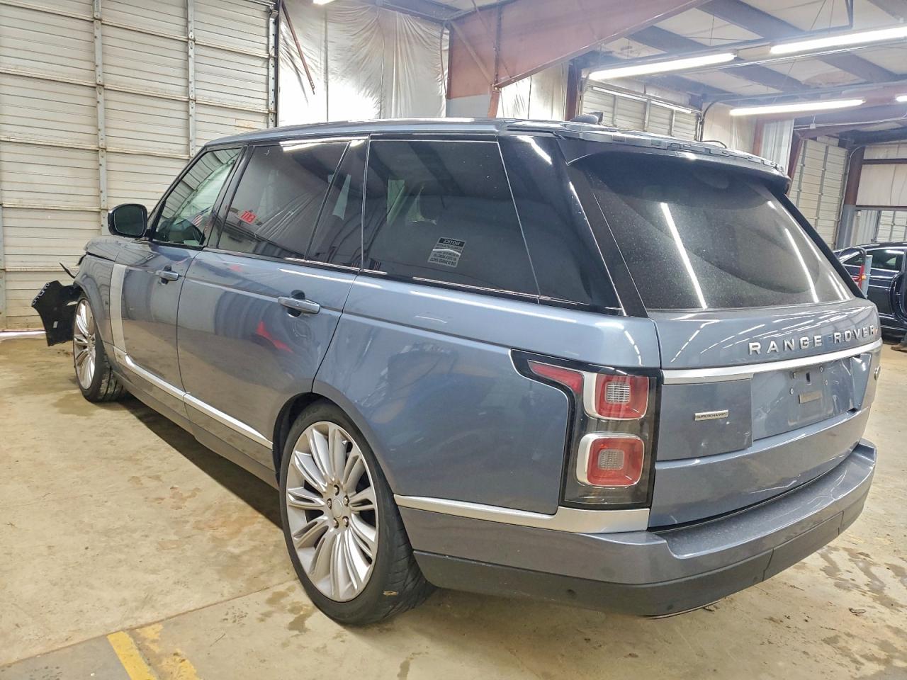 2019 LAND ROVER RANGE ROVER SUPERCHARGED photo 2