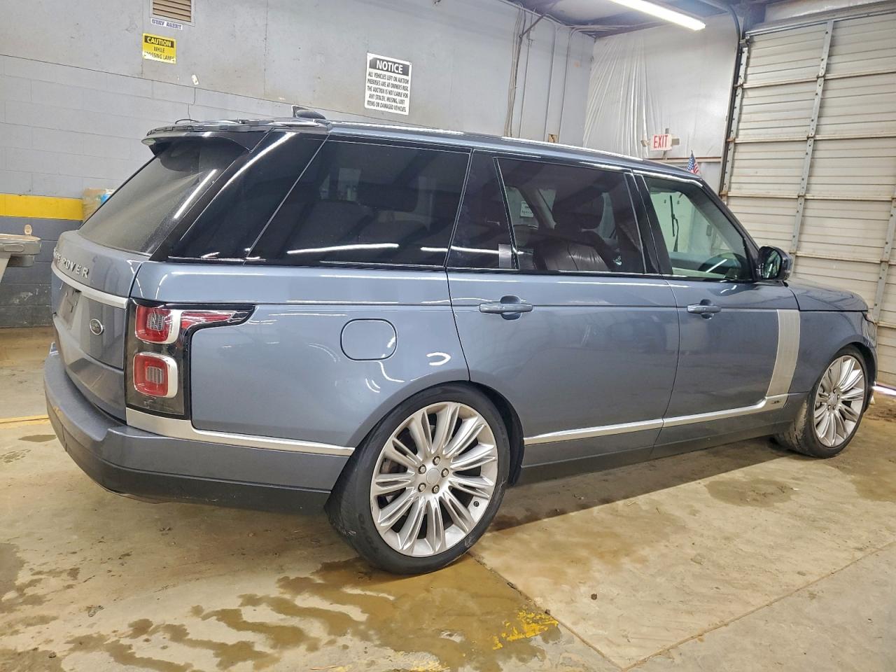 2019 LAND ROVER RANGE ROVER SUPERCHARGED photo 3