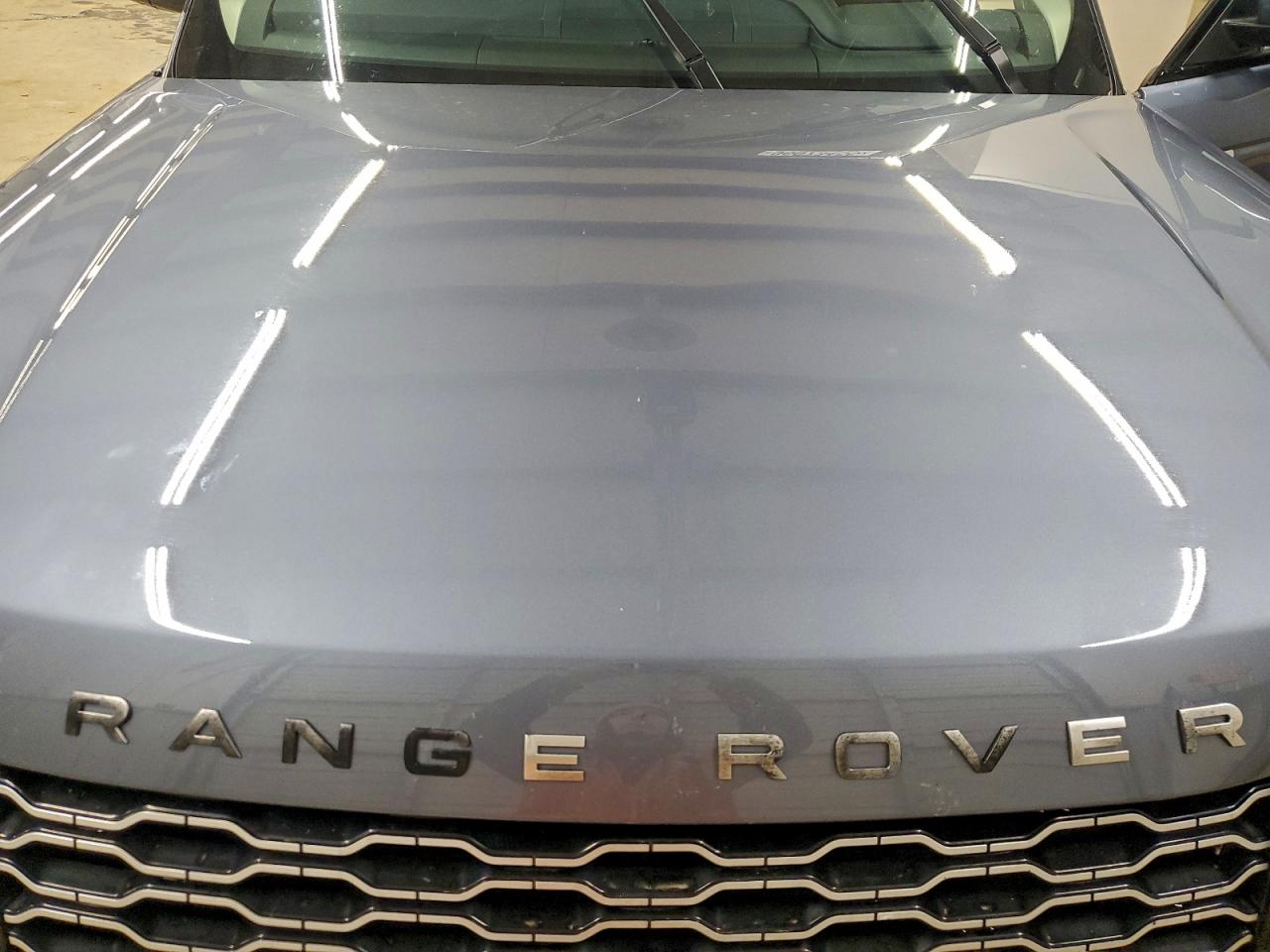 2019 LAND ROVER RANGE ROVER SUPERCHARGED photo 12