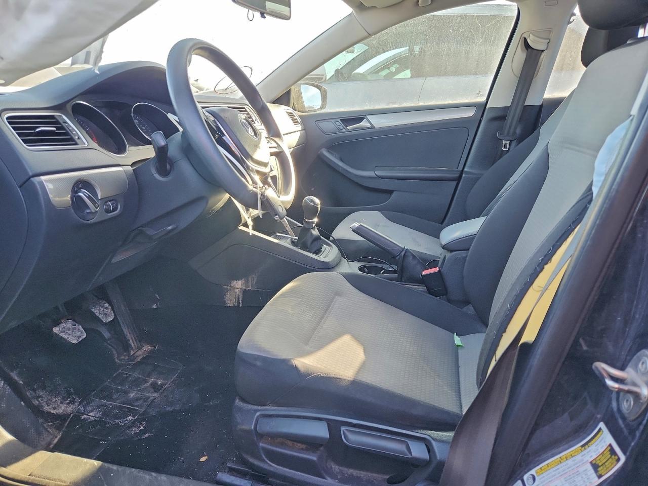 2017 VOLKSWAGEN JETTA photo 7
