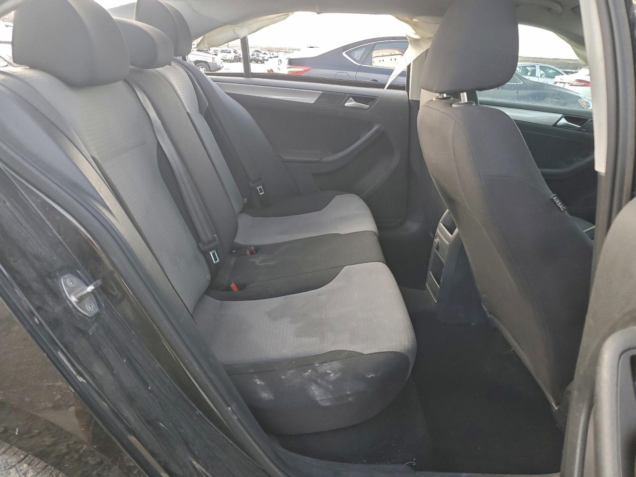 2017 VOLKSWAGEN JETTA photo 10