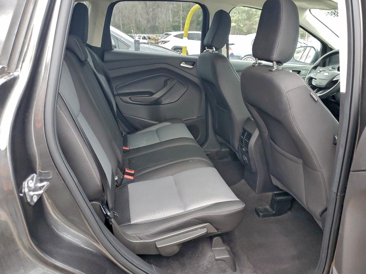 2019 FORD ESCAPE SE photo 28