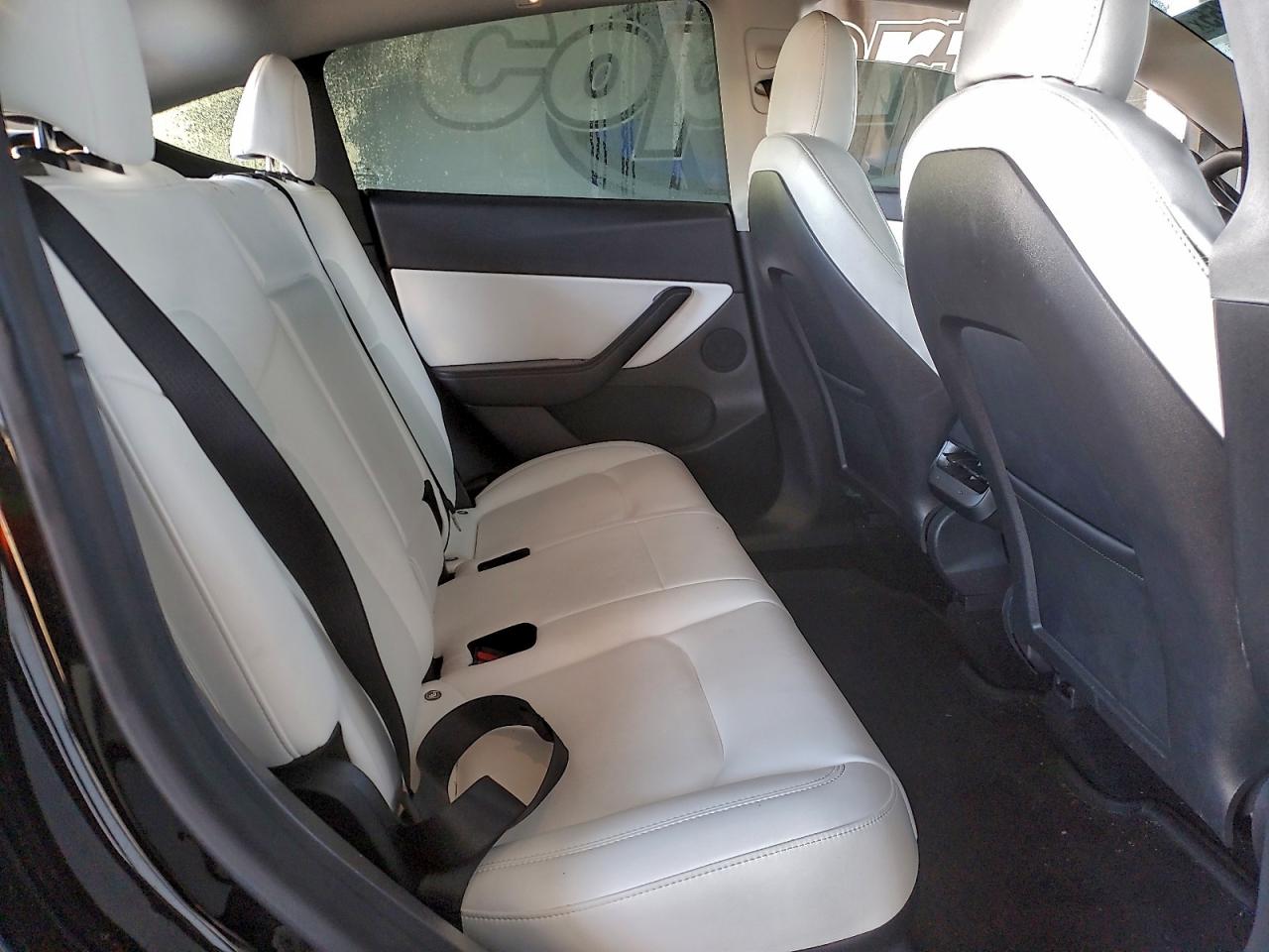 2021 TESLA MODEL Y photo 10