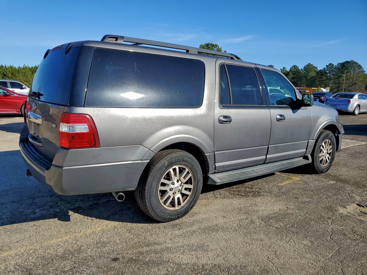 2012 FORD EXPEDITION EL XLT photo 3