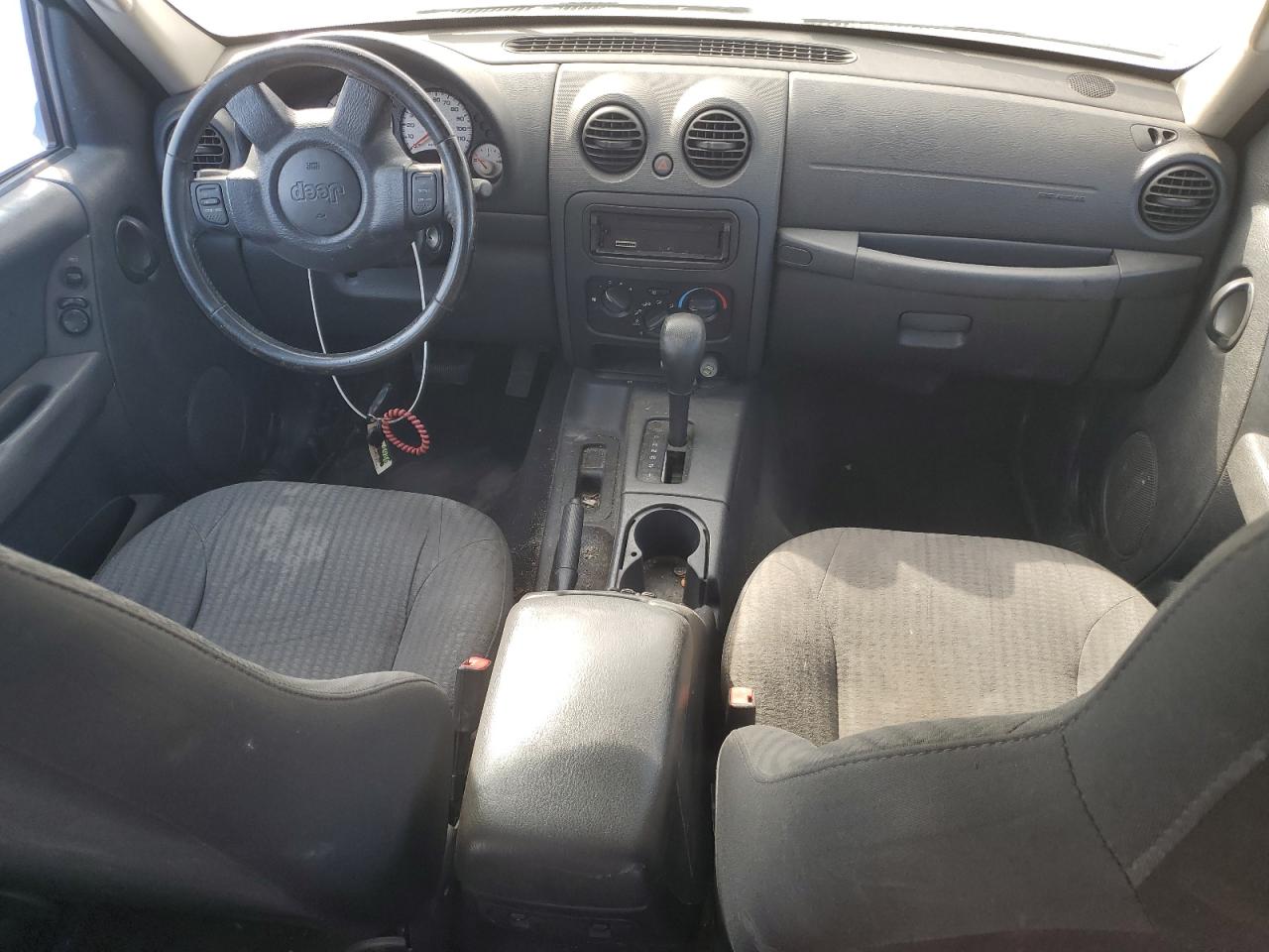 2004 JEEP LIBERTY SPORT photo 15