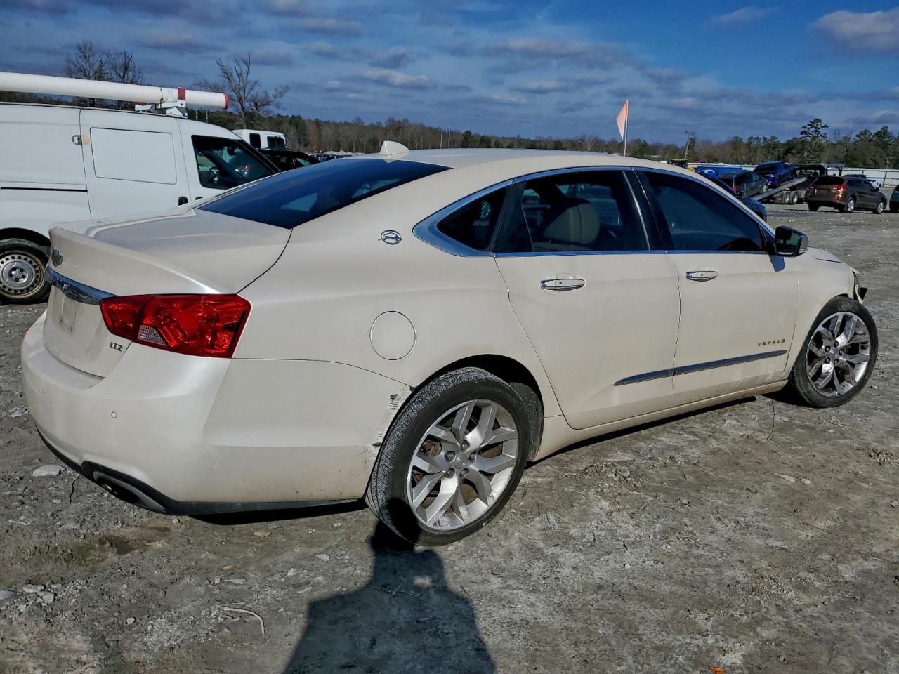 2014 CHEVROLET IMPALA LTZ photo 3
