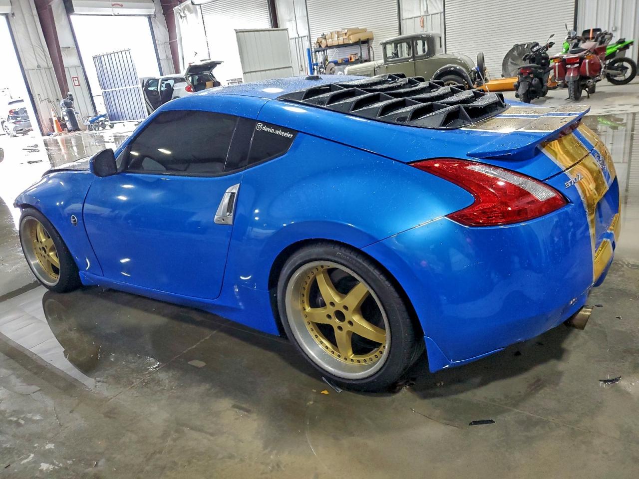 2009 NISSAN 370Z BASE photo 2