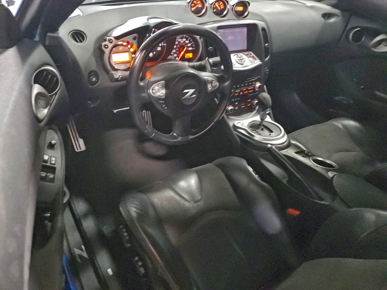 2009 NISSAN 370Z BASE photo 8