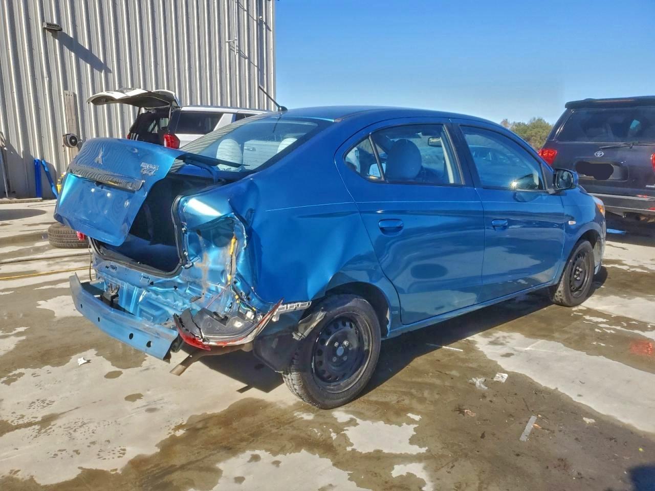 2017 MITSUBISHI MIRAGE G4 ES photo 5