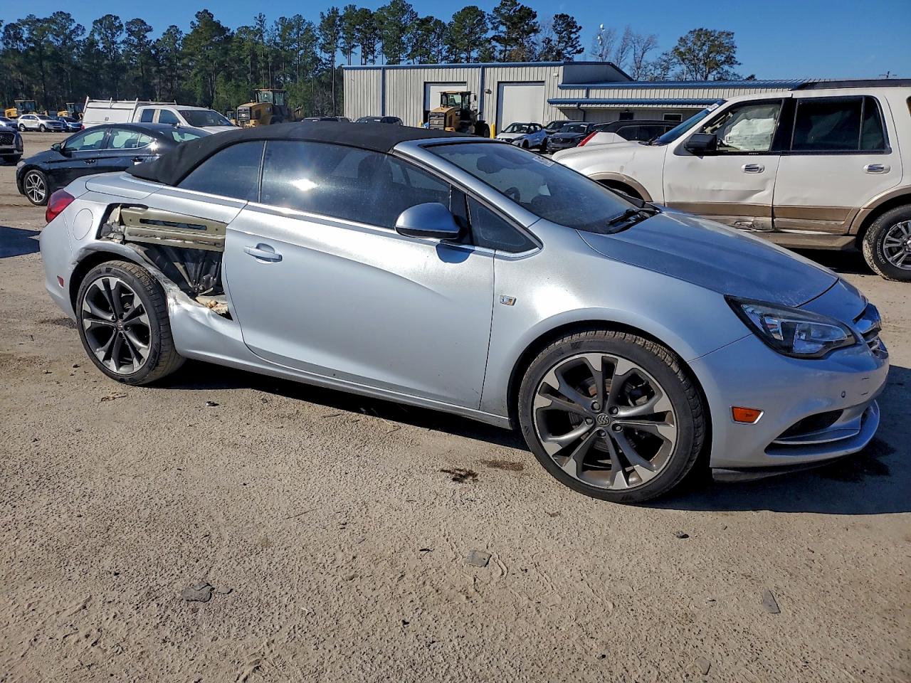 2017 BUICK CASCADA PREMIUM photo 4