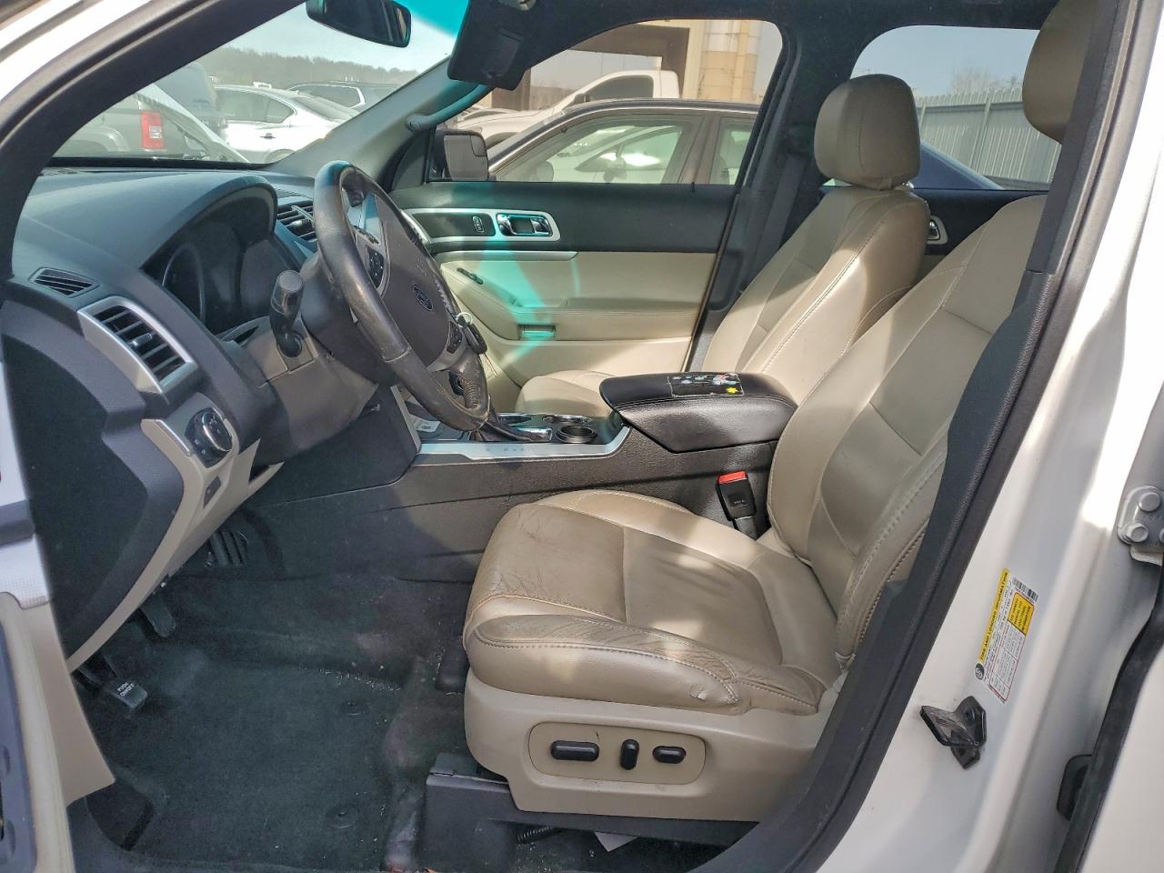 2013 FORD EXPLORER XLT photo 7