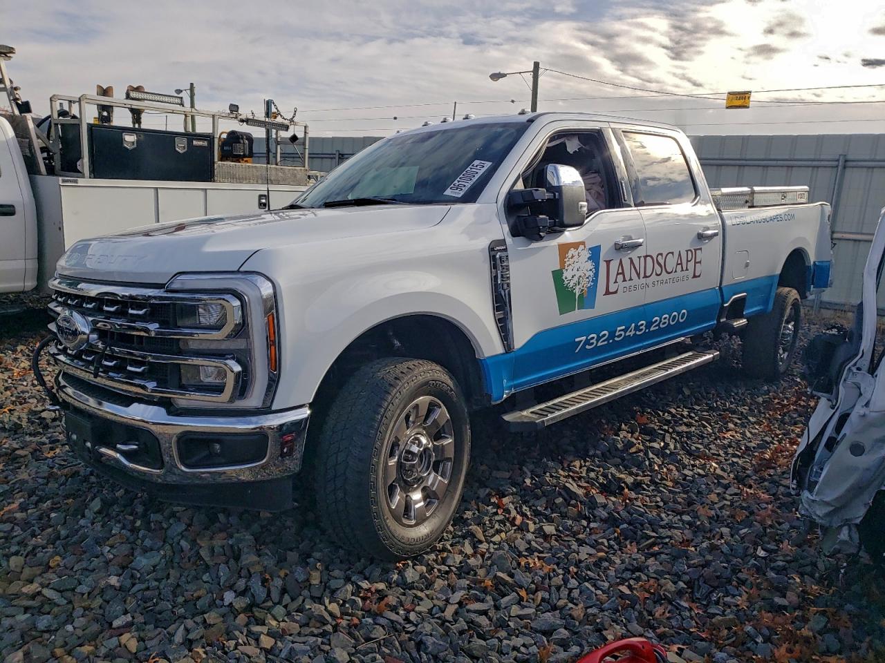 2024 FORD F350